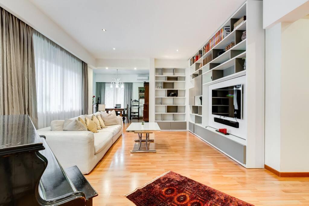Exclusive Apartment In Eur Lake Rom Eksteriør billede